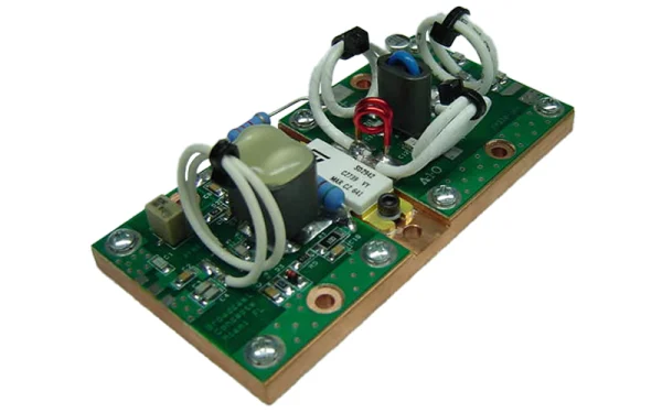Broadcast Concepts FM350SD – 350W FM RF amplifier module with integrated heatsink