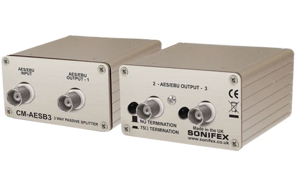 The Sonifex CM-AESB3 is a passive “one-to-three” splitter housed in a small but robust aluminium box.